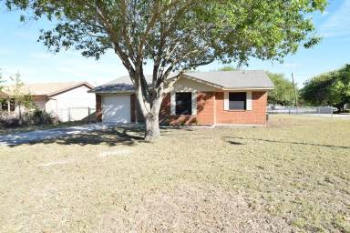 Main picture of 569 Plaza Ct