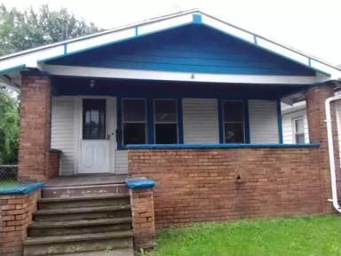 Main picture of 724-728 Ashwood Ave