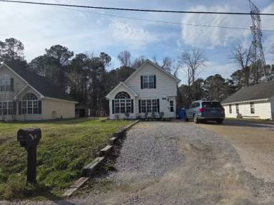 Main picture of 1165 Greens Rd