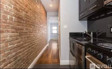 Main picture of 229 1st Ave