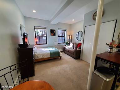 Main picture of 172 Saint Botolph St