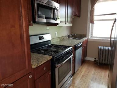 Main picture of 4915 N Damen Ave