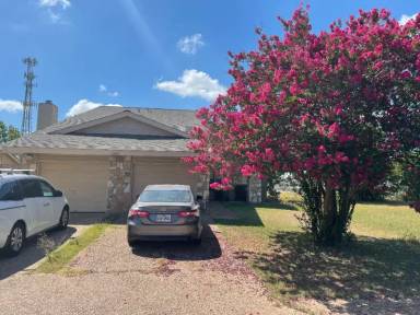 Main picture of 1302 Conway Dr