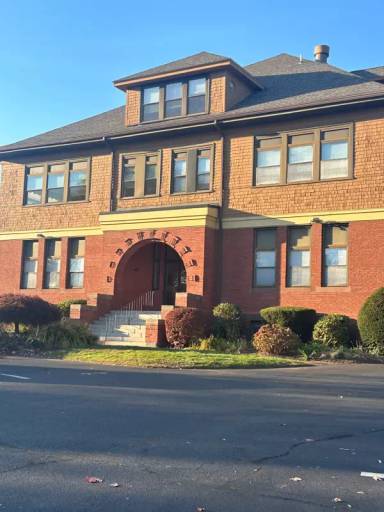 Main picture of 110 South Ave