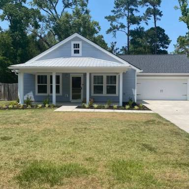 Main picture of 448 Morrow St