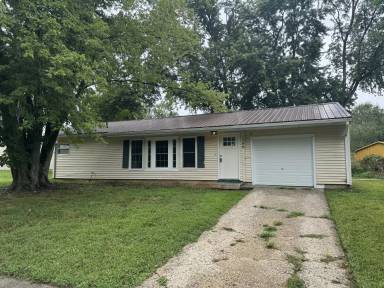 Main picture of 260 N Governors Blvd