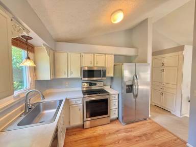 Main picture of 3349 Evergreen Cir