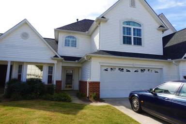Main picture of 19 Cedar Rock Dr