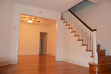 Main picture of 6021 N Mascher St