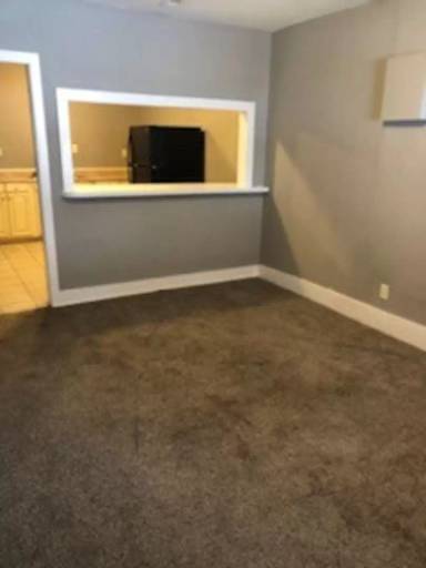 Main picture of 202 N Scenic Ave