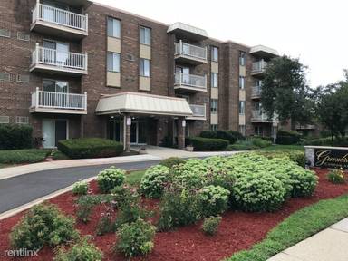 Main picture of 2407 N Kennicott Dr