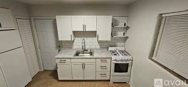Main picture of 1424 Griegos Rd NW