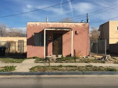 Main picture of 2102 Coal Ave SE