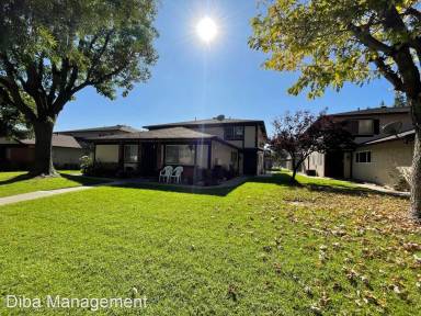 Main picture of 1148 W Calle de la Luna