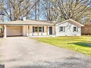 Main picture of 96 Poplar Rd