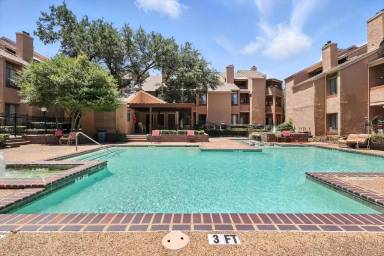 Main picture of Casa Blanca Condominiums