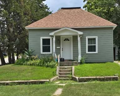 Main picture of 1105 Olive St