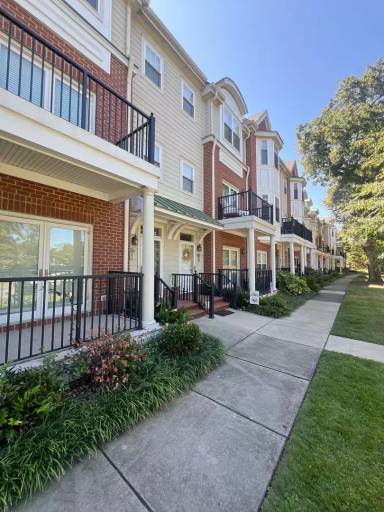 Main picture of 1027 Bolling Ave