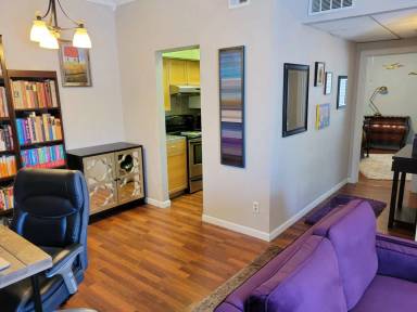 Main picture of 1509 W 39th 1/2 St