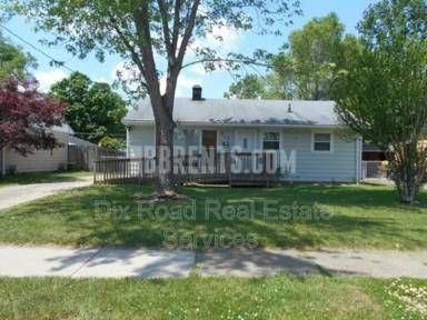 Main picture of 912 Sorg Pl
