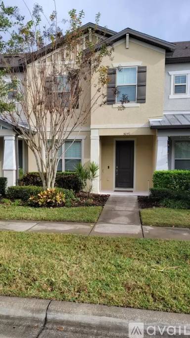 Main picture of 5041 Walker St