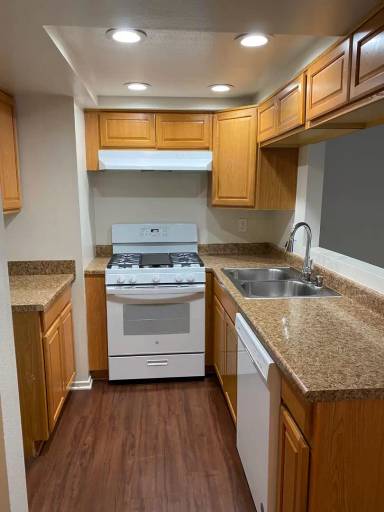 Main picture of 16762 Hoskins Ln