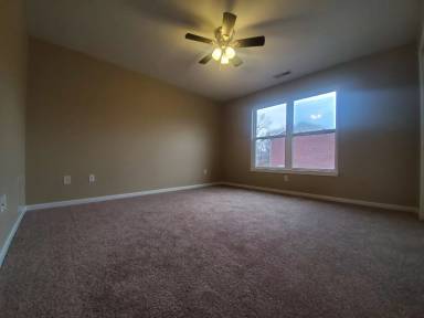 Main picture of 118B N Main St - 3