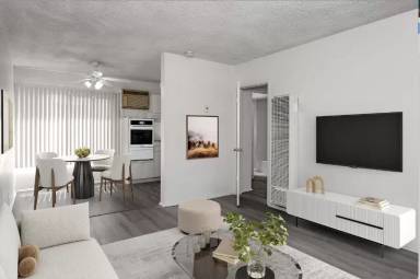 Main picture of 550 N Catalina Ave