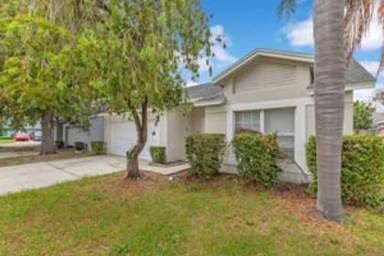 Main picture of 8821 Parliament Ct