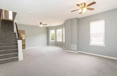 Main picture of 603 Lechauwecki Ave