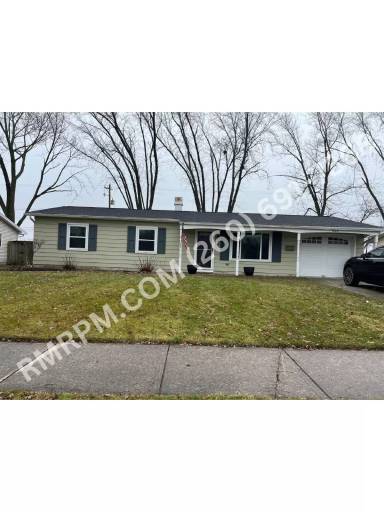 Main picture of 1803 Saint Louis Ave