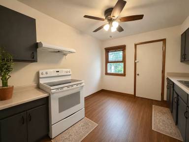 Main picture of 2308 Parmenter St