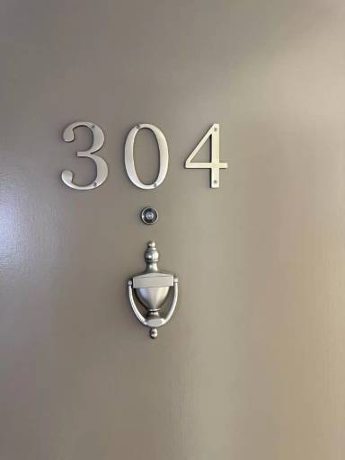 Main picture of 309 S Sherbourne Dr