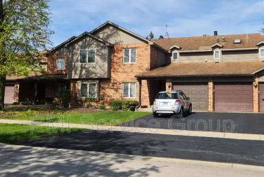 Main picture of 985 West Ct