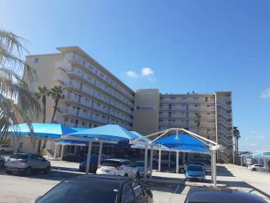 Main picture of Harbour View Condominiums
