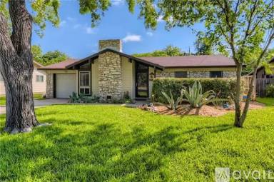 Main picture of 206 E Lisa Dr