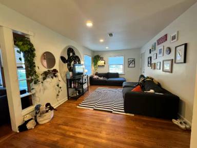 Main picture of 6613 Westview Dr