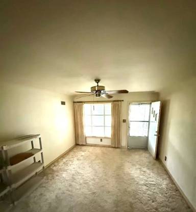 Main picture of 646 S Pinecrest St