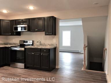 Main picture of 114 N 9th St