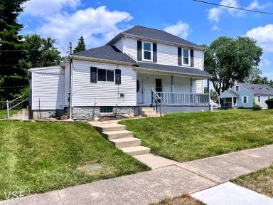 Main picture of 328 Morehead St