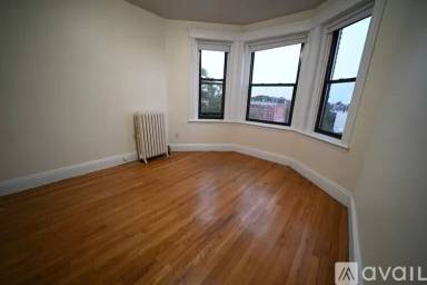 Main picture of 1147 Commonwealth Ave