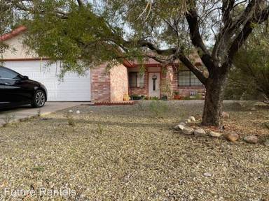 Main picture of 602 Venus Ave