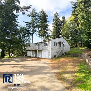 Main picture of 2802 12th Avenue Ct NW