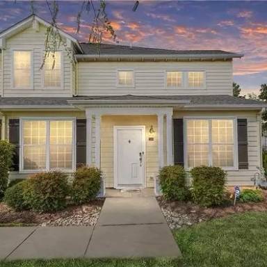 Main picture of 1044 Grace Hill Dr