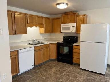 Main picture of 14212 SE 7th Way