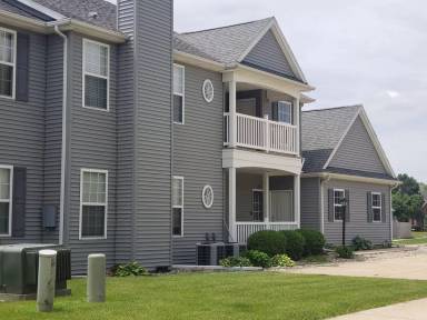 Main picture of 3030 E Stillwater Lndg