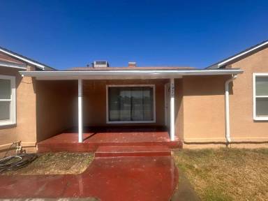 Main picture of 1920 N 11th Ave