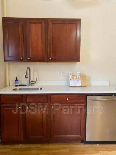 Main picture of Vine -  CDRE Properties LLC - 6