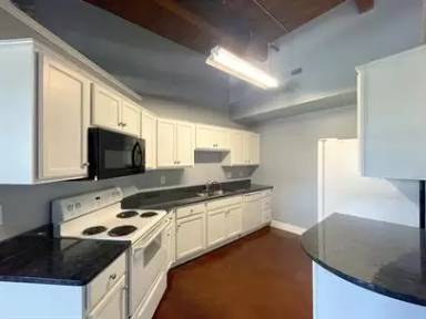 Main picture of 55 S Harding St