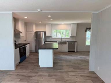 Main picture of 114 Honey Ridge Rd